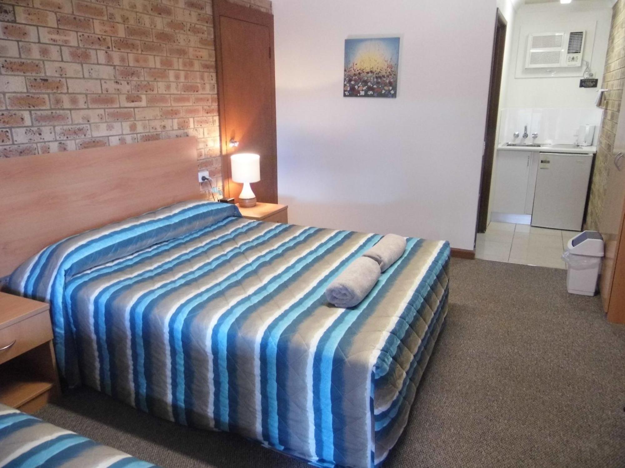 Nanango Fitzroy Motel Habitación foto